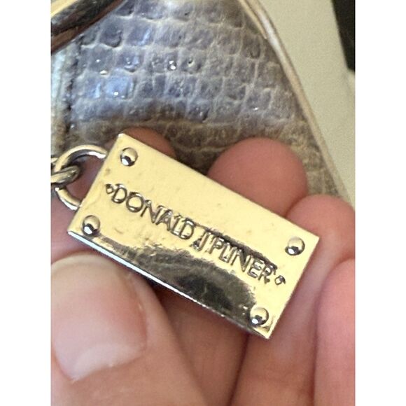 DONALD J PLINER Leather Crescent Shoulder Bag Hobo Purse White Blue Metallic - Picture 8 of 16